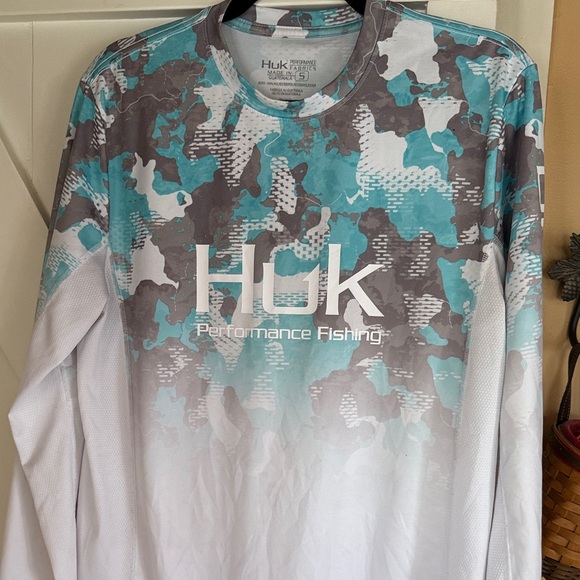 Huk Other - Huk Men's Long Sleeve Camo Shirt - Blue, Gray, and White
